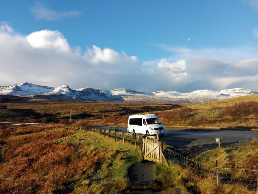 Edinburgh: Eilean Donan, Loch Ness & Glenfinnan 2-Day Tour - At a glance