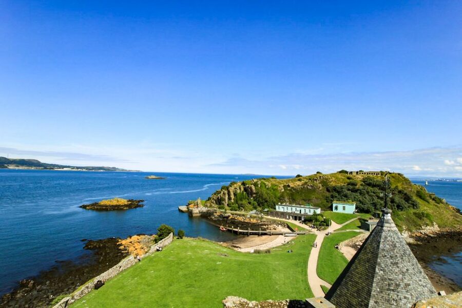 Edinburgh: 'Firth of Forth' Three Bridges Sightseeing Cruise - Who should book this cruise?