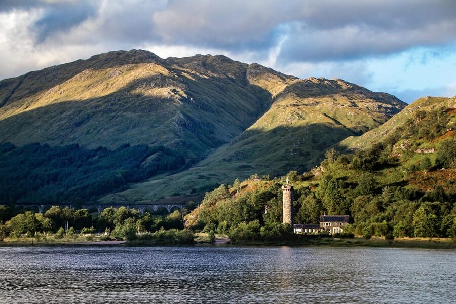 Edinburgh: Glenfinnan Viaduct, Glencoe & Fort William - What the $60 price does and does not cover