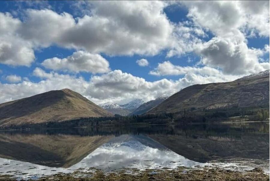 Edinburgh: Harry Potter, Glenfinnan Viaduct & Highland Tour - A quieter stop at the Commando Monument