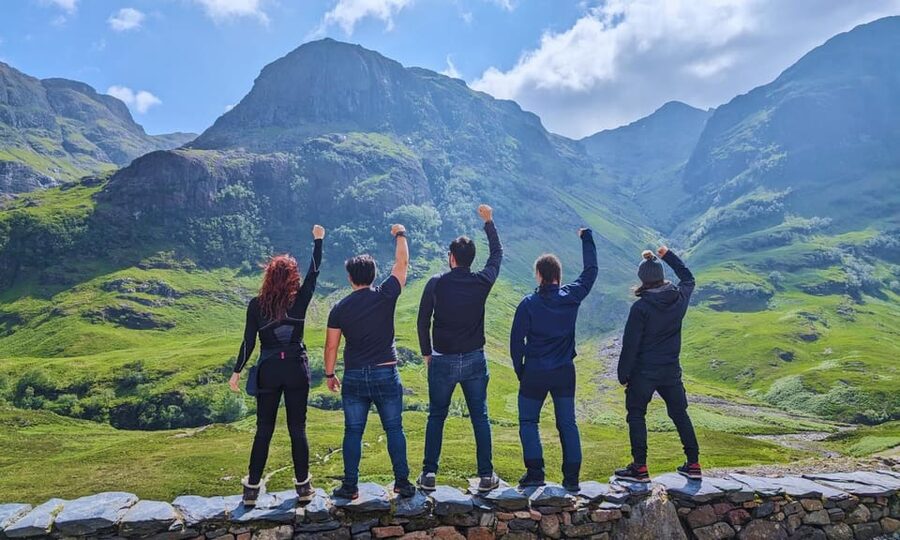 Edinburgh: Loch Ness, Scenic Walk, Glencoe & Whisky Day Tour - Fish and chips before the final scenic drive