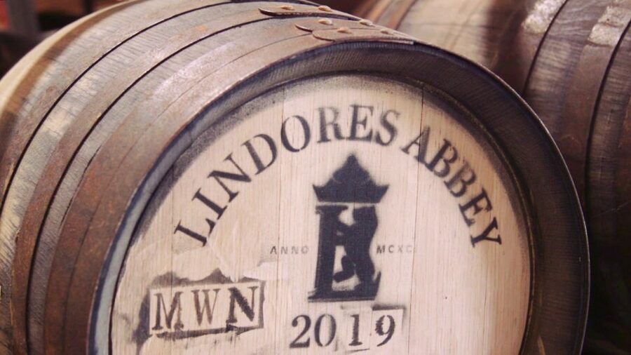 Edinburgh: Stirling, Whisky and St Andrews Tour in Spanish - Who should book this tour