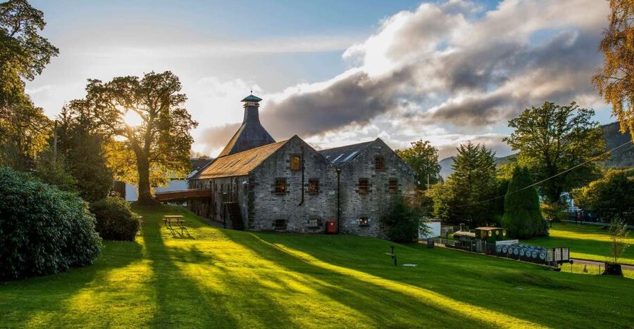 Edinburgh: Ultimate Whisky Experience - Dewar’s Aberfeldy and the whisky-chocolate pairing
