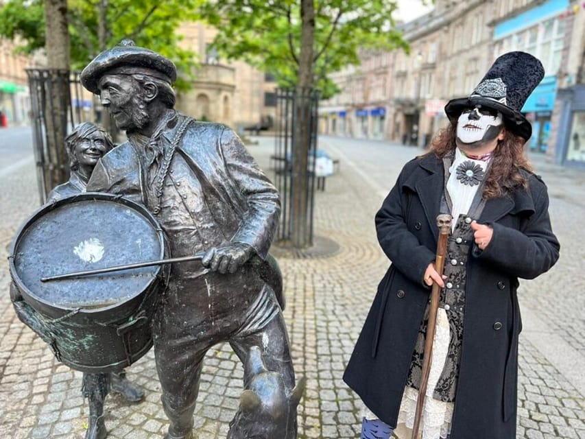 Elgin: High Street Graveyard Walking Tour - The poltergeist that threw fruit and vegetables
