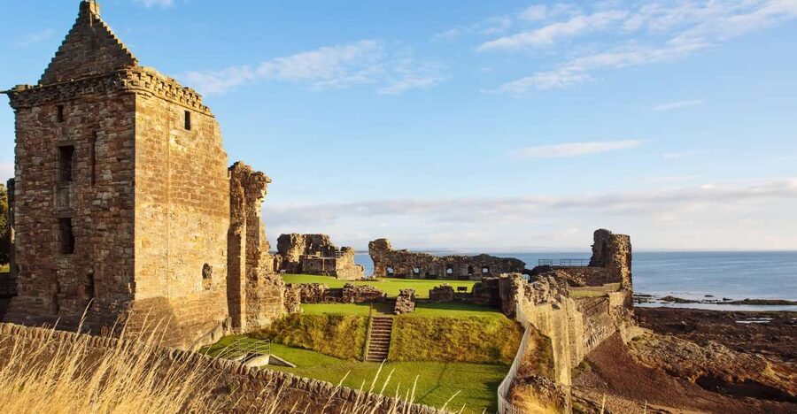 From Aberdeen: Adventure to St Andrews & Dundee - Crossing the Tay into the Kingdom of Fife