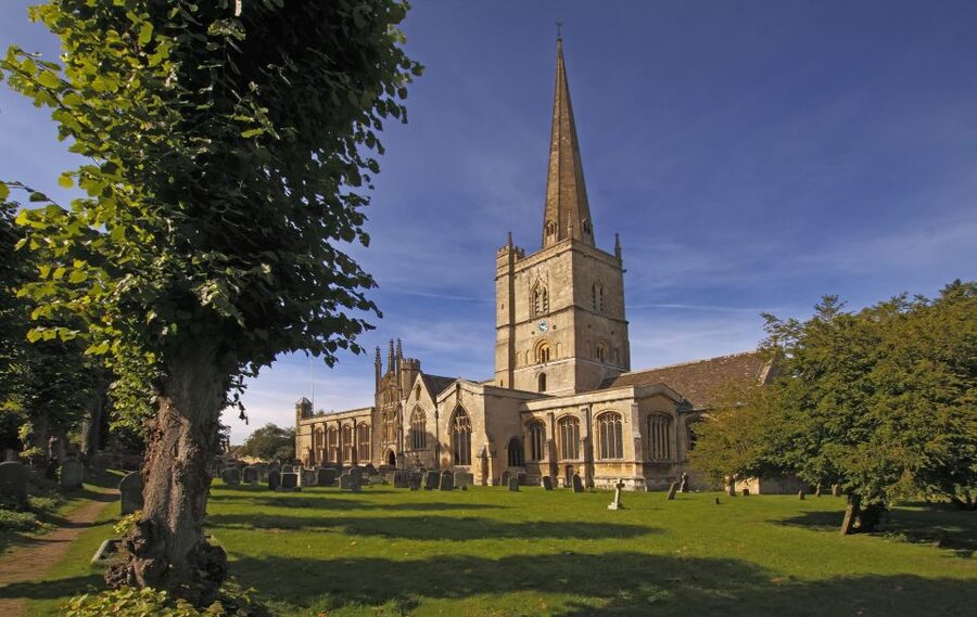 From Bath: Cotswolds and Oxford Full-Day Tour - Making the most of two and a half hours in Oxford