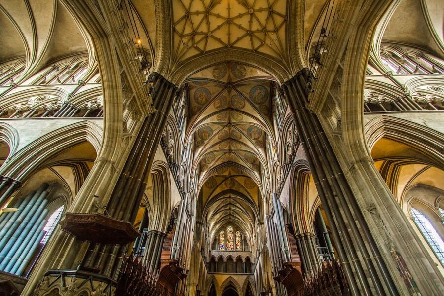 From Bath: Private Stonehenge and Salisbury Tour with Pickup - The guide can make or break this day