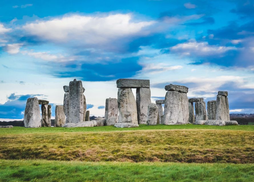 From Bath: Stonehenge & the Cotswolds Day Tour with Entry - Leaving Bath in a 16-seat Mercedes mini-coach