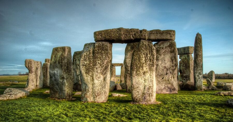 From Birmingham: Stonehenge & Bath Day Tour - The return from Bath at 6 p.m.