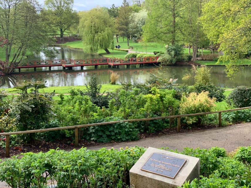 From Brighton: Leeds Castle & Canterbury Full-Day Trip - The pace, bus ride, and meeting point