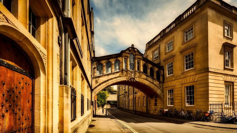 From Brighton: Oxford, Windsor and Eton Full Day Trip - Who should book this tour?