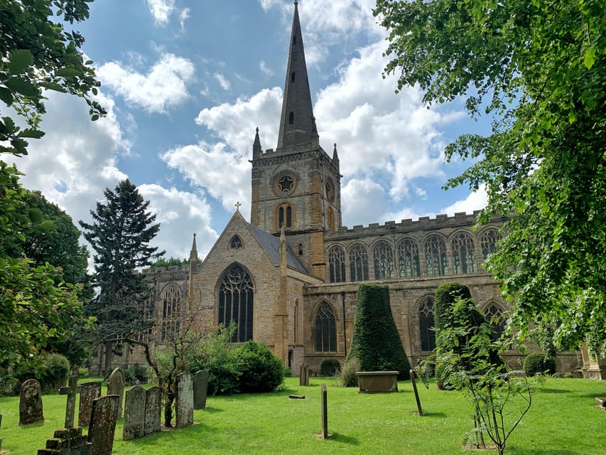 From Cambridge: Guided day trip to Stratford & The Cotswolds - A day shaped by a calm, flexible pace