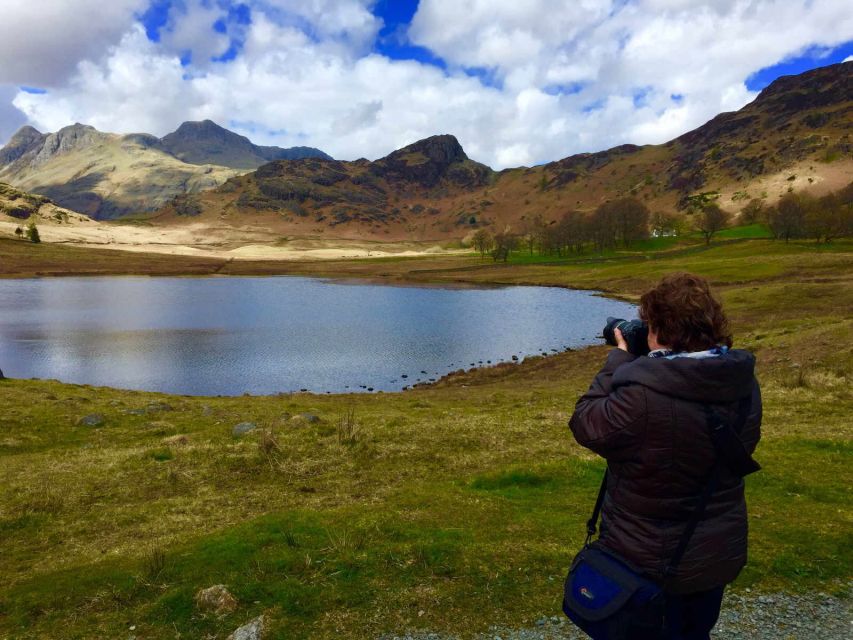 From Chester: Lake District Full-Day Guided Sightseeing Tour - Grasmere and the famous gingerbread shop
