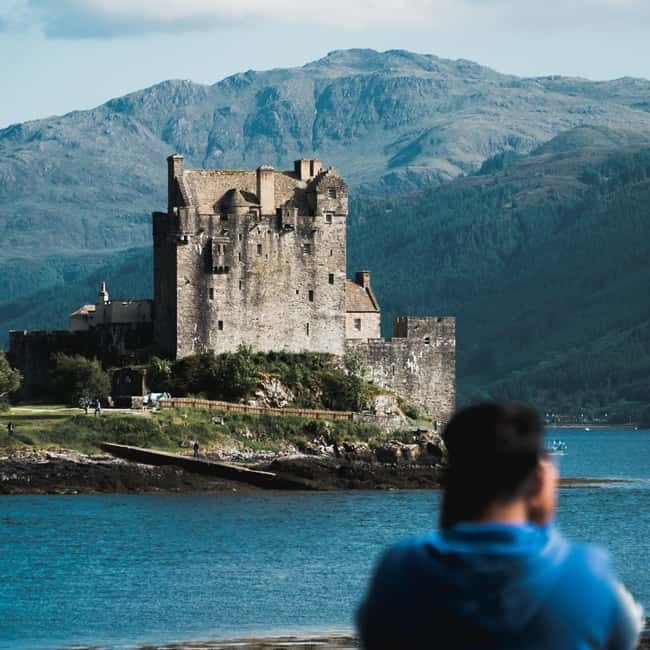 From Edinburgh: 6-Day Isle of Skye and Hebridean Hopper Tour - Why this six-day route is different