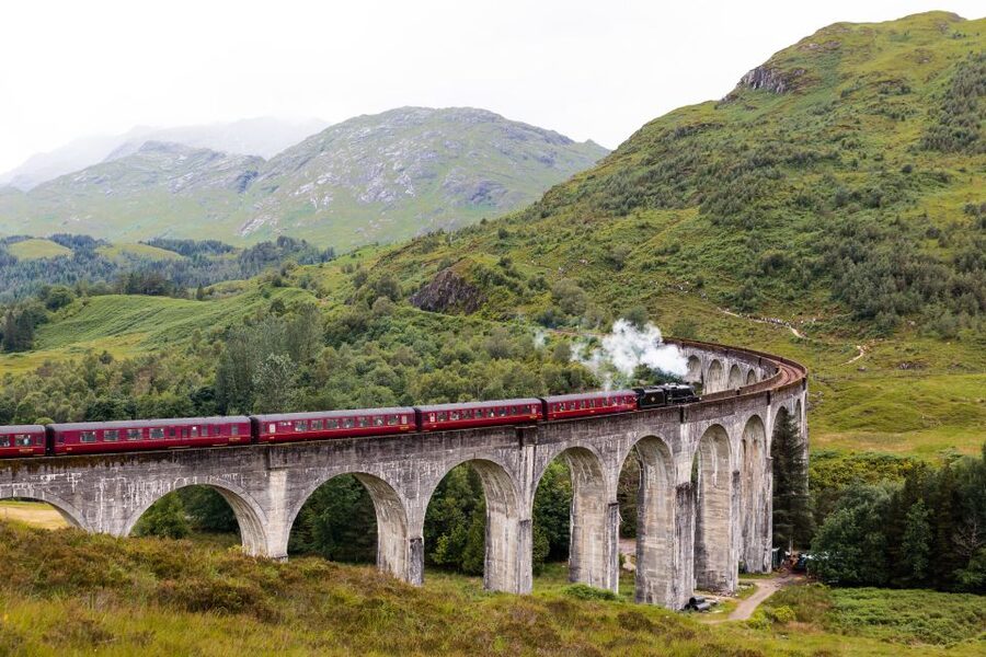 From Edinburgh: Hogwarts Express and Scottish Highlands Tour - Mallaig and the Jacobite Steam Train