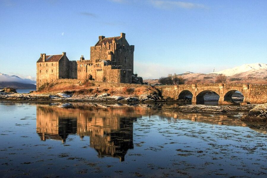 From Edinburgh: Isle of Skye 3-Day Tour with Accommodation - Eilean Donan Castle and the bridge to Skye
