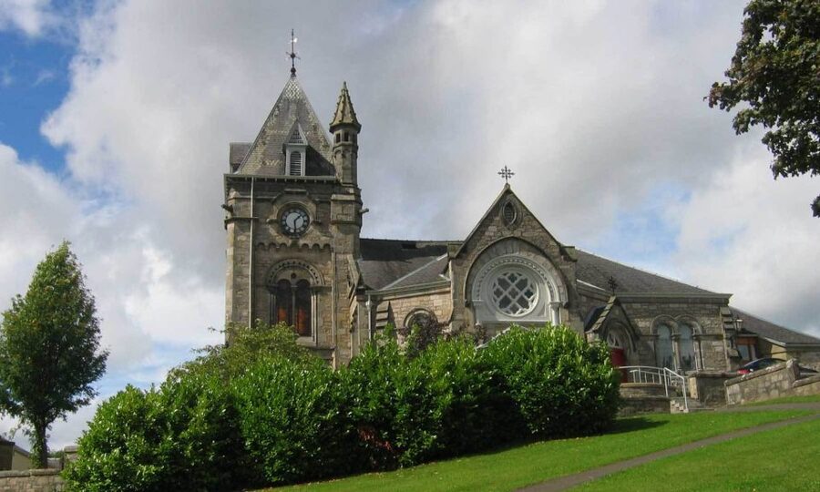 From Edinburgh: Loch Ness & Inverness Tour in Spanish - Culloden Battlefield in about 30 minutes