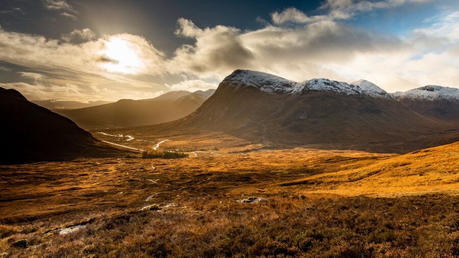 From Glasgow: Glenfinnan, Fort William, and Glencoe Day Trip - Loch Lomond on the way back to Glasgow