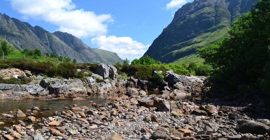 From Glasgow: Loch Ness, Glencoe and the Highlands Tour - Leaving Glasgow for Loch Lomond