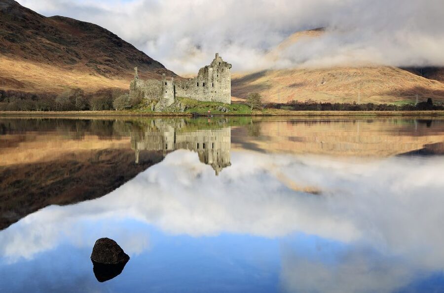From Glasgow: Oban, Glencoe & West Highland Castles Day Trip - Crossing the Clyde toward Loch Lomond