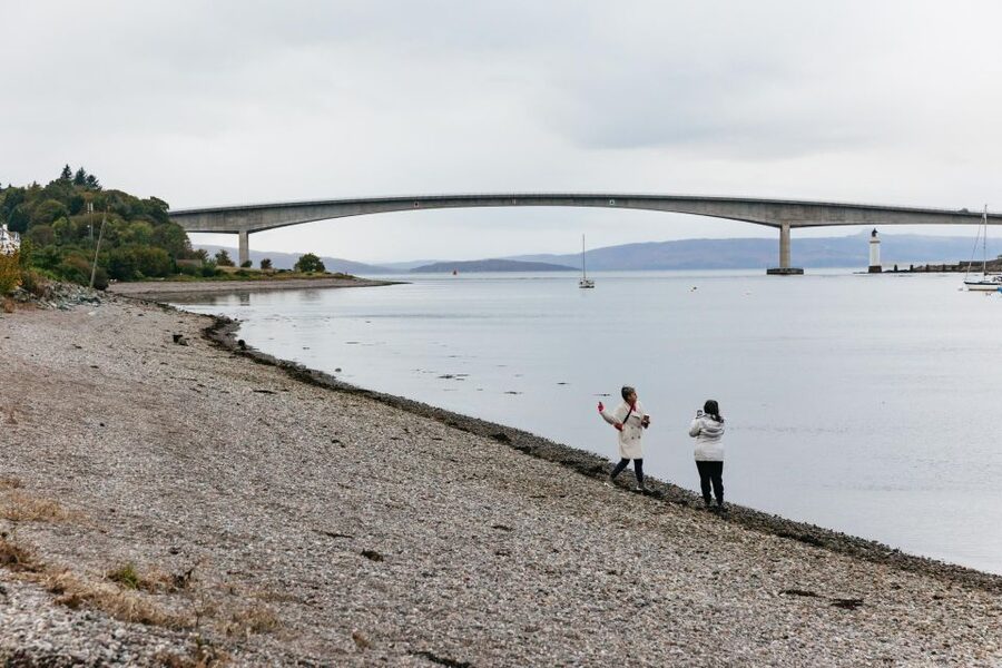 From Inverness: Isle of Skye and Eilean Donan Castle Tour - The guides are a major part of the value