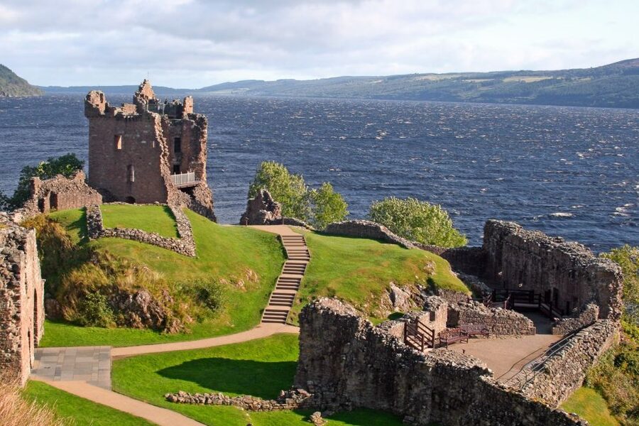 From Inverness: Loch Ness Cruise and Urquhart Castle - Practical advice for a smoother outing