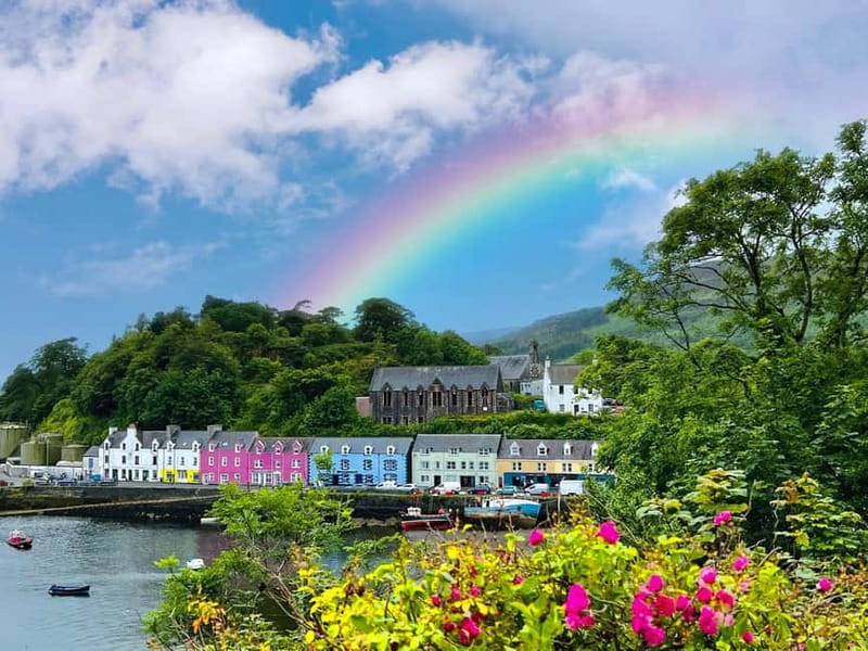 From Inverness: Skye Explorer Full-Day Tour with 3 Hikes - Fairy Glen: small hills with a strange charm