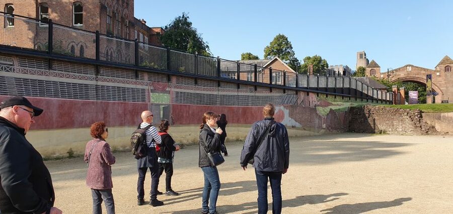 From Liverpool: Chester Sightseeing Half-Day Shore Excursion - What guides add to the day