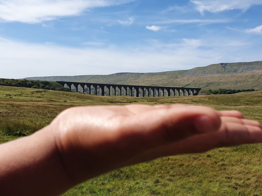 From Liverpool: Full-Day Yorkshire Sightseeing Adventure - What the $93 price really covers
