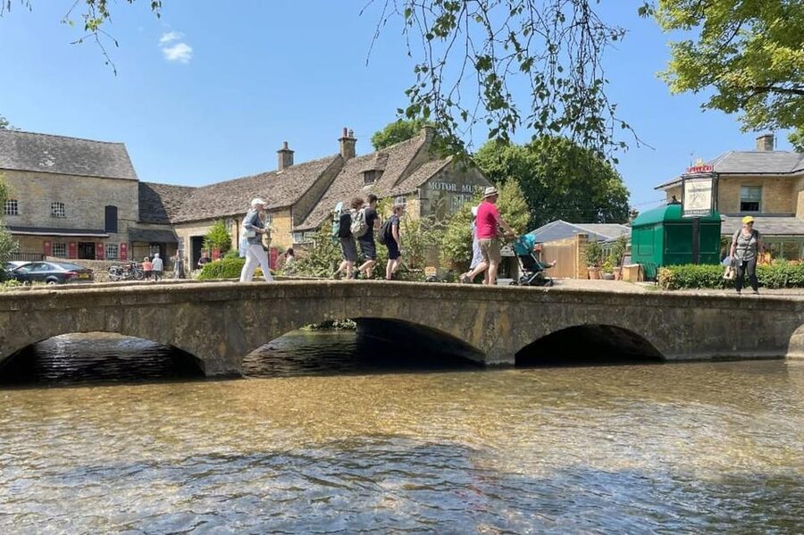 From London: Bath and the Cotswolds Full-day Tour - Meeting point, meals, and what to bring