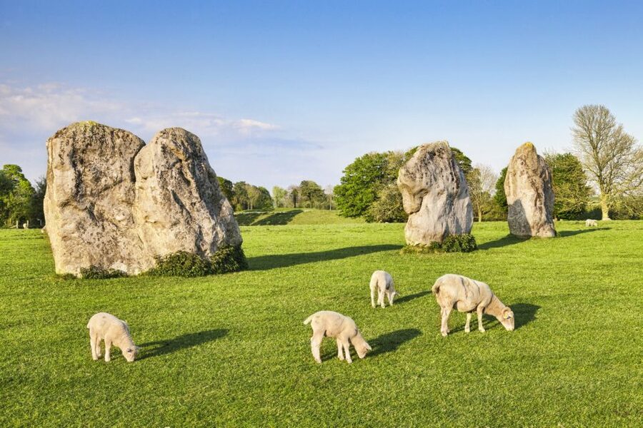 From London: Bath, Avebury and Lacock Village Day Trip - Key points at a glance