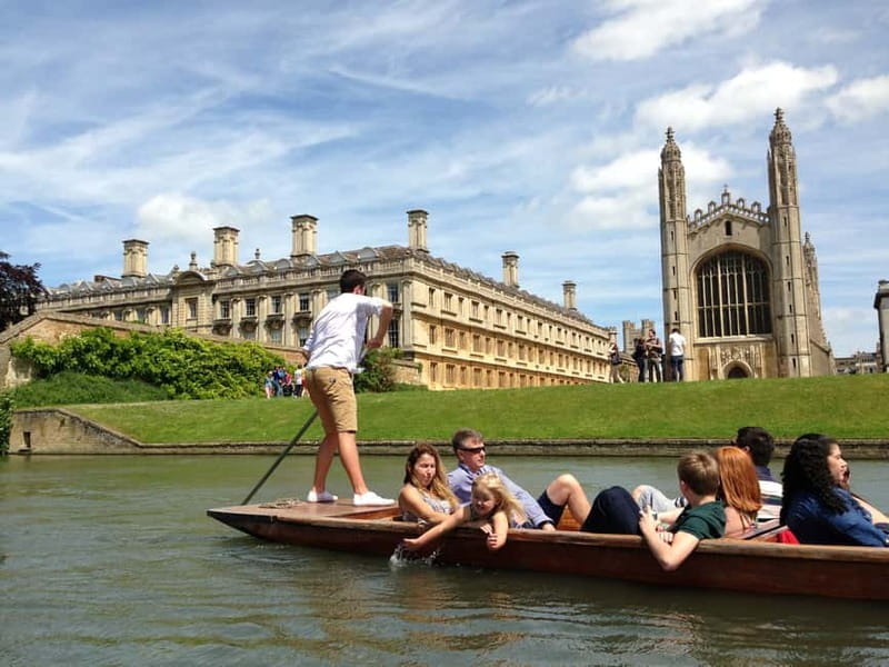 From London: Cambridge Day Trip Including Tour Guide - Free time by the River Cam