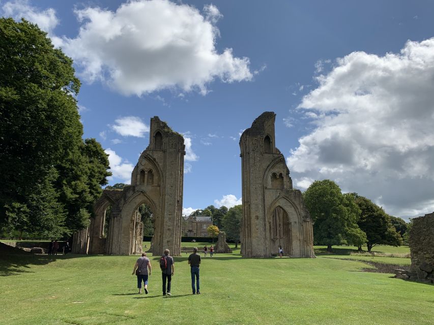 From London: Glastonbury and Cheddar Gorge Guided Day Trip - Cheddar Gorge brings a change of mood