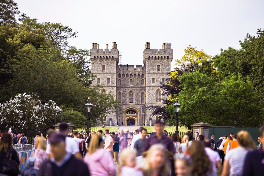 From London: Half-Day Trip to Windsor with Castle Tickets - The return journey to London