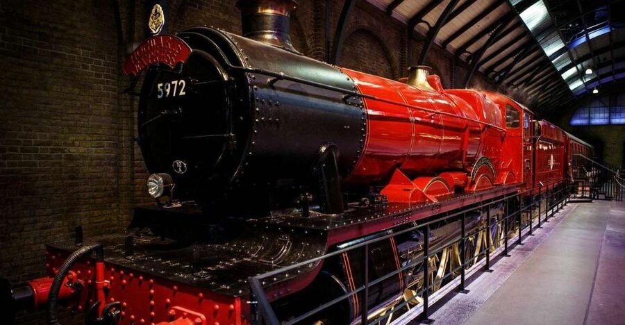 From London: Harry Potter Family Package with Transfers - The Forbidden Forest, creatures, and film tricks