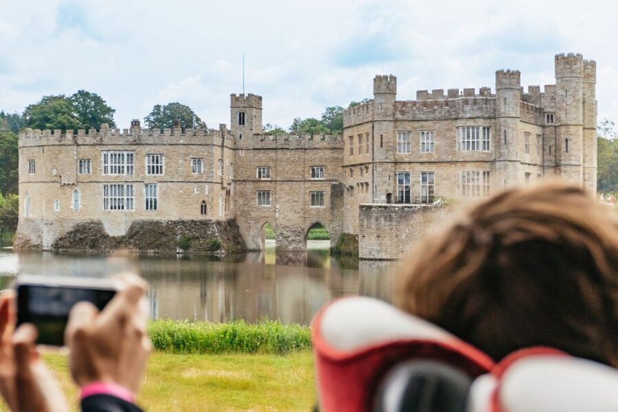 From London: Leeds Castle, Canterbury Cathedral & Dover - Dover gives you the famous view, not a coastal walk