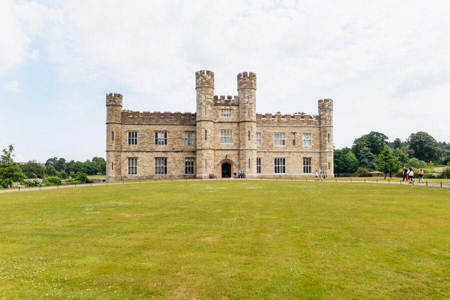 From London: Leeds Castle, Canterbury Cathedral & Dover - The schedule and practical details