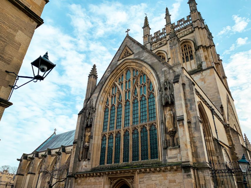 From London: Oxford and Cotswolds Villages Day Trip - Oxford in 2 hours and 15 minutes
