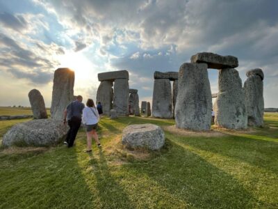 Private Stonehenge Sunrise Viewing & Bath