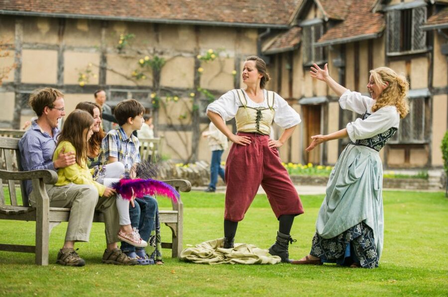 From London: Shakespeare's Stratford-upon-Avon Day Trip - Shakespeare’s Birthplace, the essential first stop