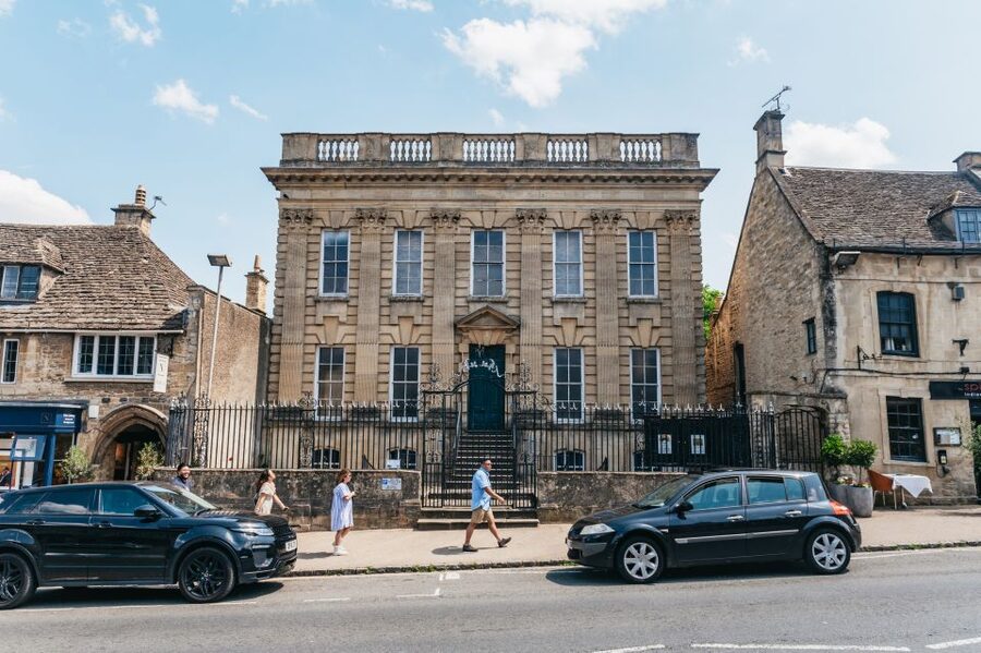 From London: Small Group Cotswolds Villages Tour - Should you book the Cotswolds small-group tour?