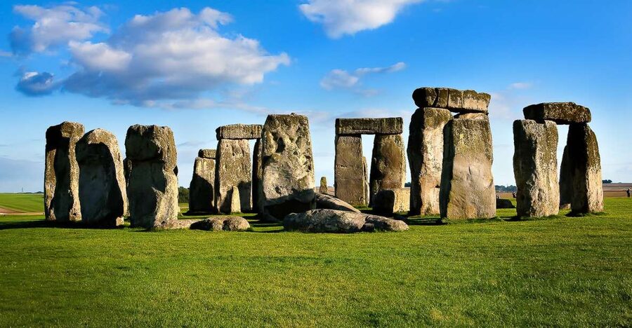 From London: Stonehenge and Bath Day Trip with Ticket - The ride across Wiltshire and Salisbury Plain