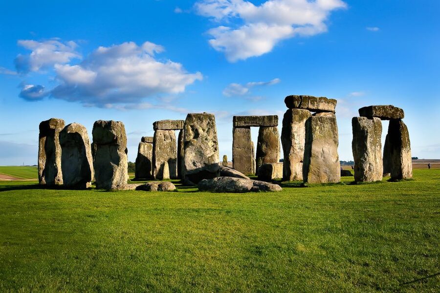 From London: Stonehenge and Bath Day Trip with Ticket - Bath in 2 hours 45 minutes
