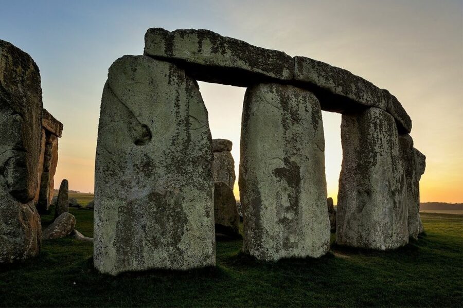 From London: Stonehenge and Bath Full-Day Tour - Bath and the Roman Baths: the day’s richest stop