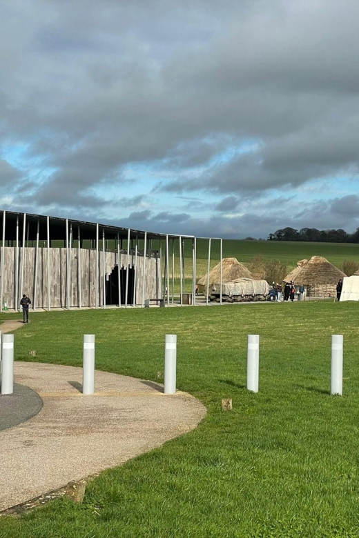 From London: Stonehenge and Windsor Castle Day Trip - Self-guided touring: freedom with a trade-off