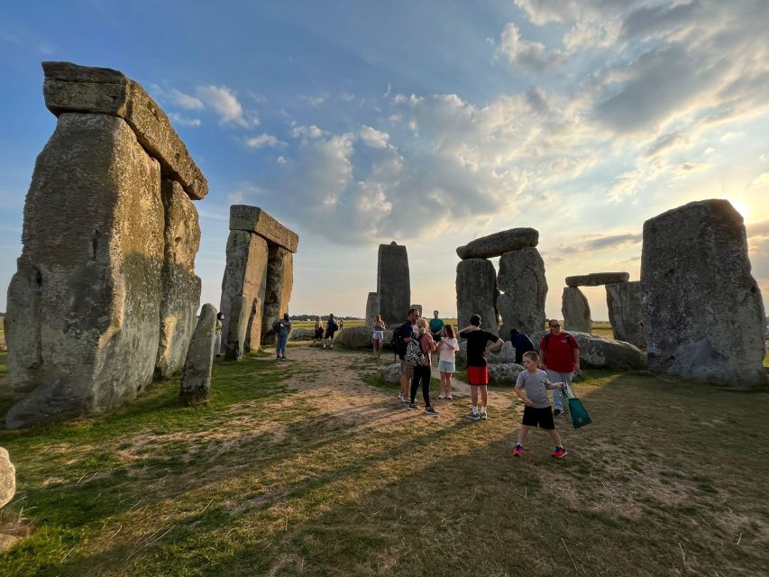From London: Stonehenge Private Inner Circle Tour with Bath - Should you book this Stonehenge and Bath tour?