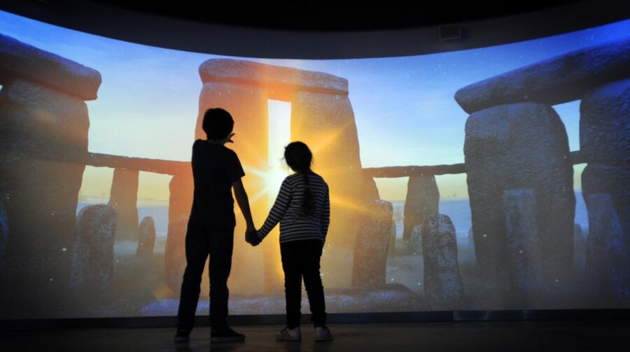 From London: Stonehenge & Roman Baths Full-Day Trip - How the timing feels in real life
