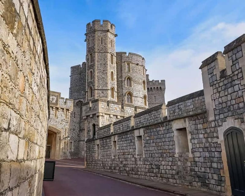 From London: Stonehenge & Windsor Castle Tour with Tickets - Who should choose this Stonehenge and Windsor tour?