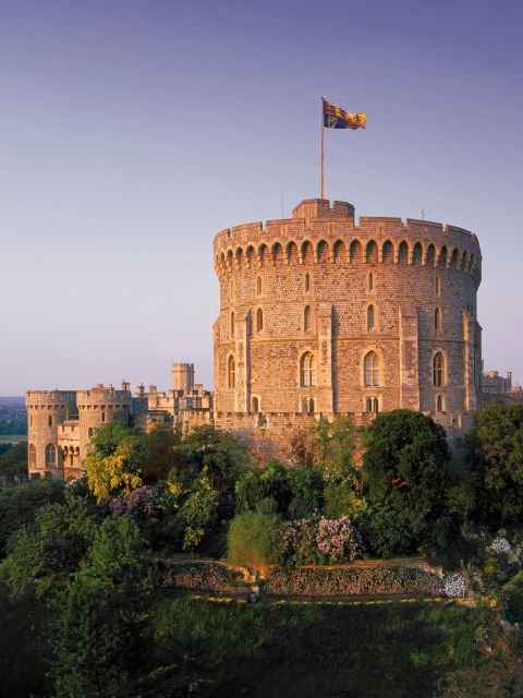 From London: Stonehenge & Windsor Tour - Two famous sites, two very different kinds of history