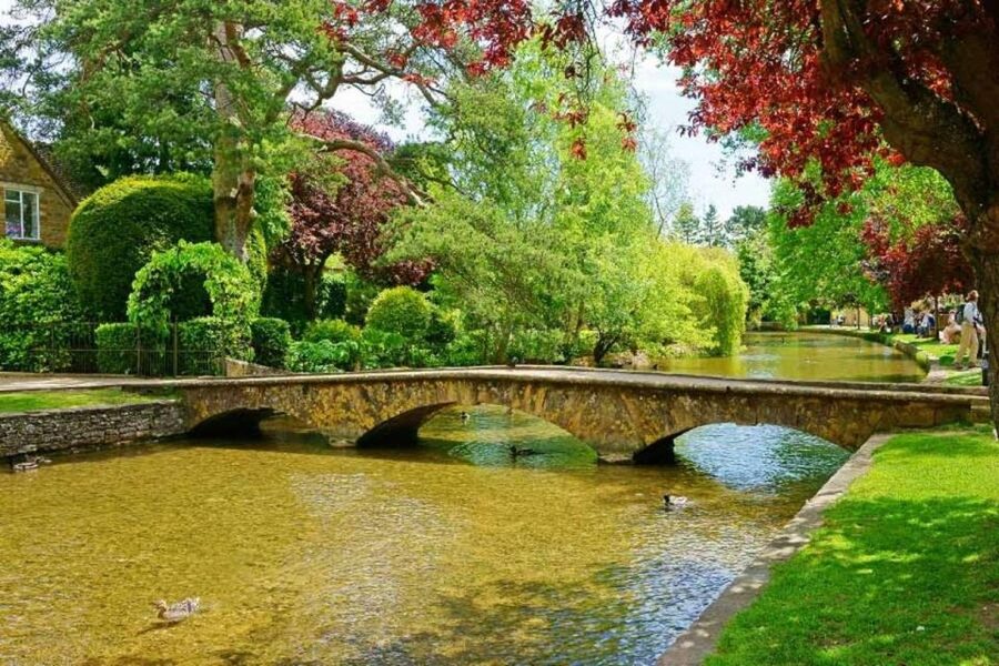 From London: The Cotswolds Day Trip with Lunch - Bourton-on-the-Water, the prettiest pause